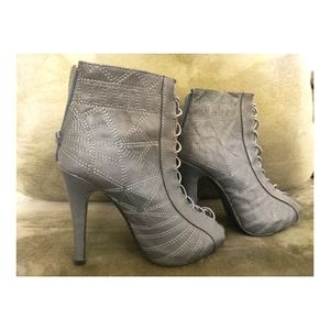 Gladiator heel sandal bootie sz 7